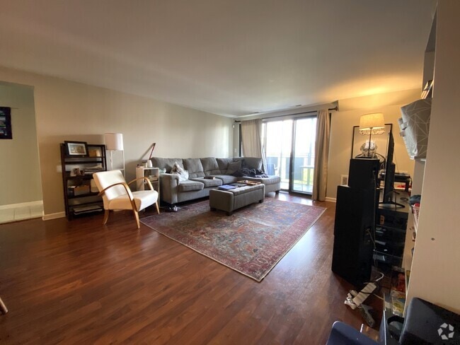 Building Photo - 28 9th St Unit 701 Rental