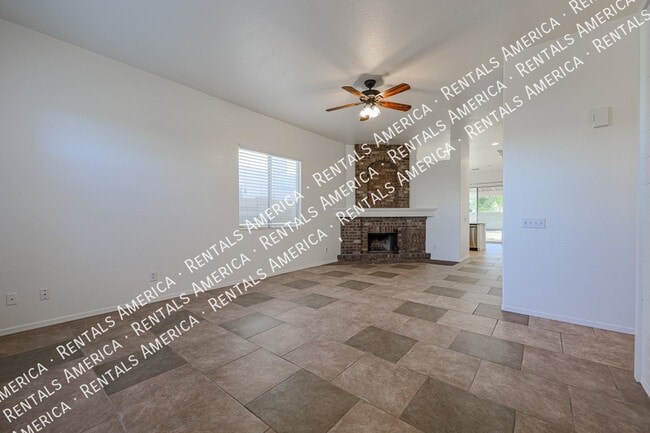 5163 W Megan St