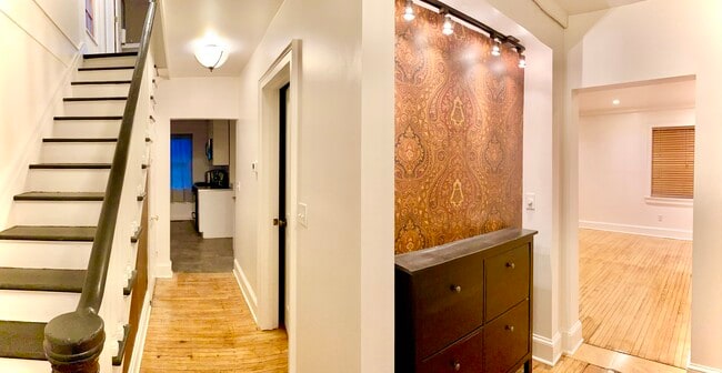 Photo - 4002 Chatham St