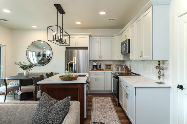 Photo - 1745 E Rex Rd