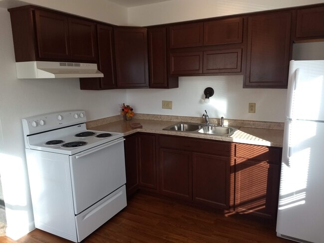 Winthrop Terrace - Bryan