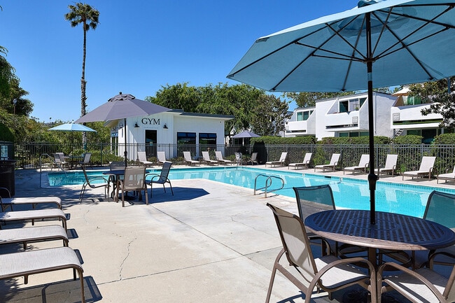 Creekwood Villas