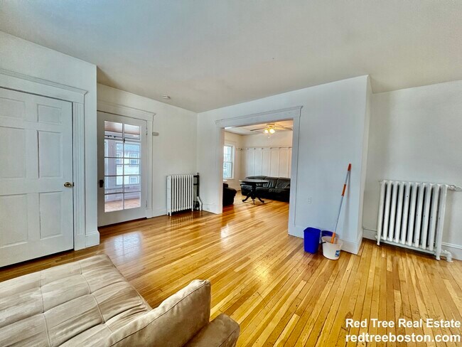 Photo - 699 Washington St Apartamentos