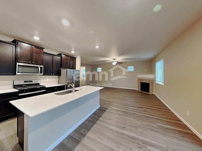 Photo - 5748 86th Dr NE