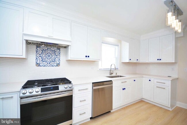 Photo - 2501 Eastern Point Ct