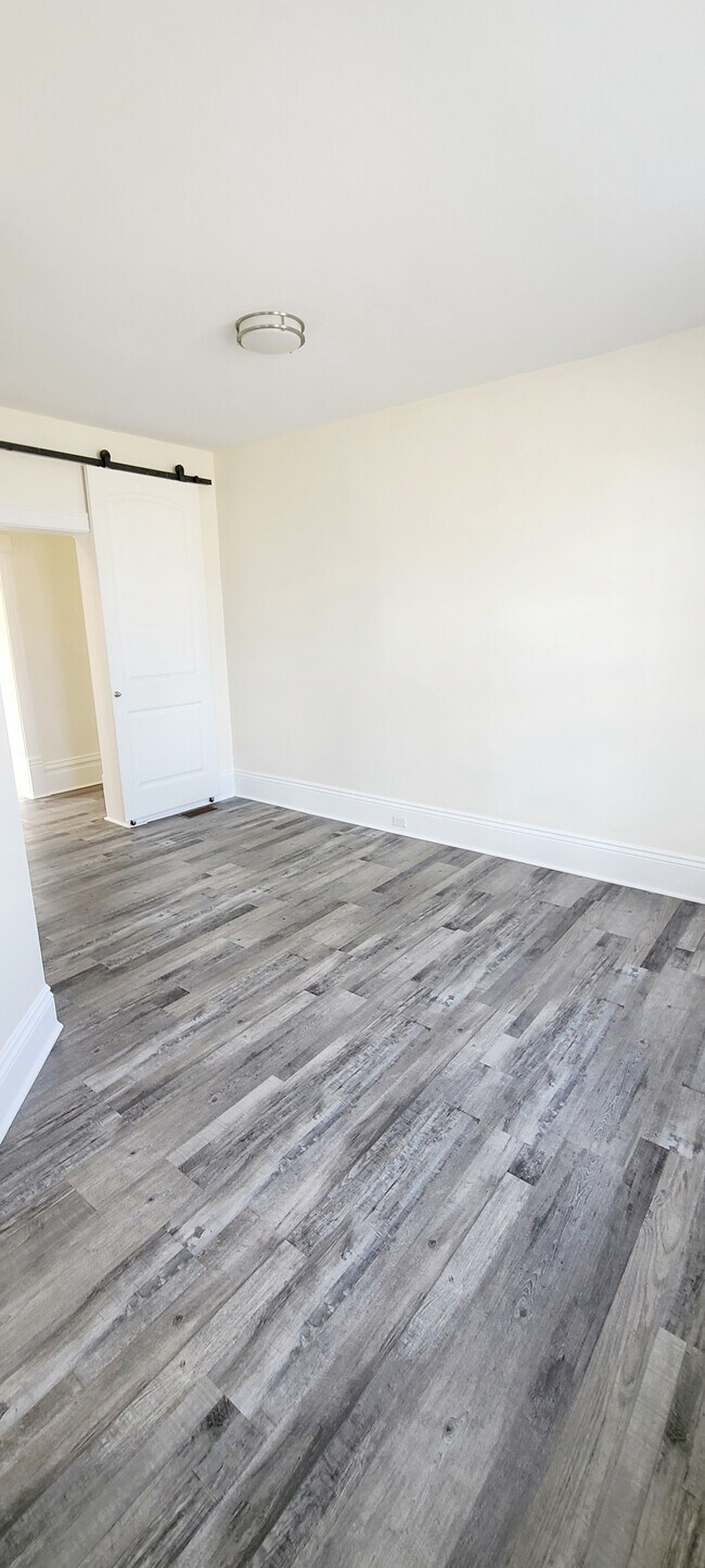 Photo - 282 Wellington St Unité 4