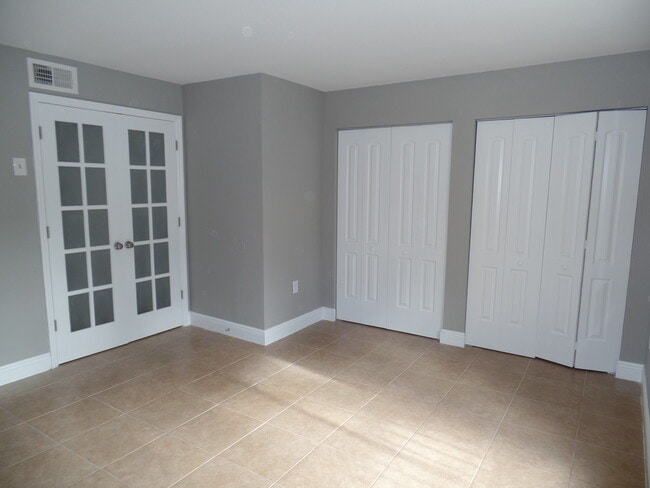 Photo - 2405 NW 33rd St Unit 1209