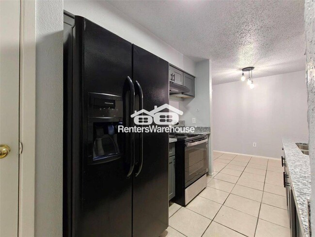 Photo - 8034 Antoine Dr