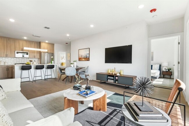 Building Photo - 620 Palisade Ave Unit 202