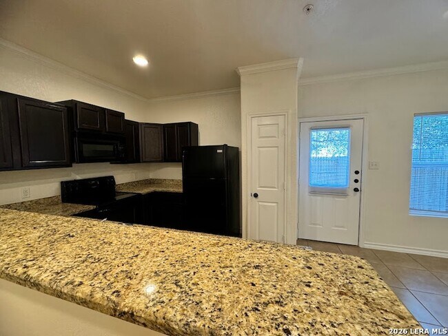 Photo - 16808 Dancing Ava