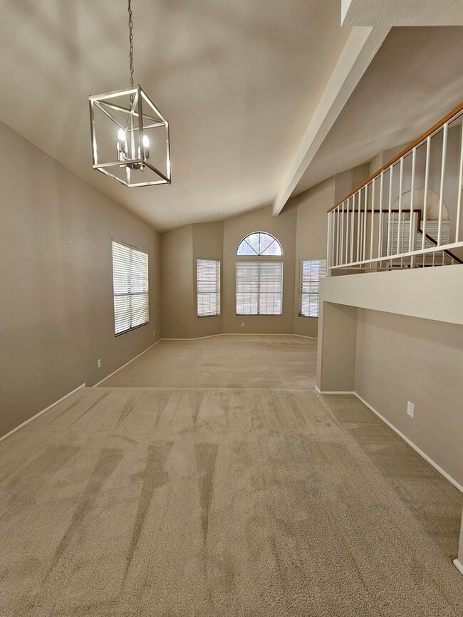 Photo - 5 Bedroom with Pool in Warner Ranch