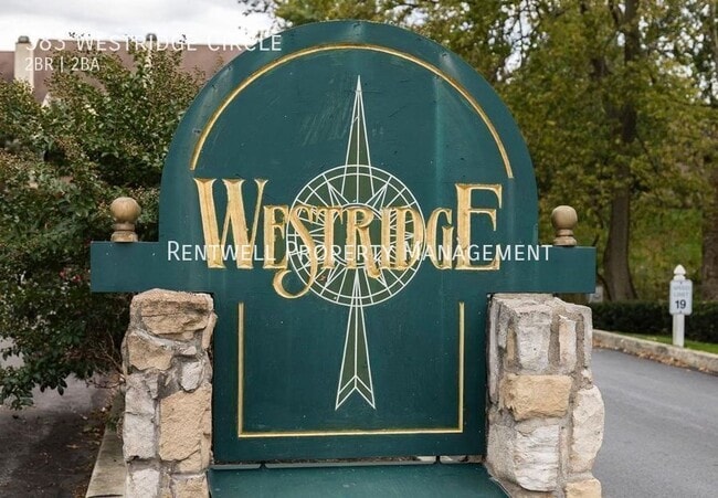 Photo - 383 Westridge Cir