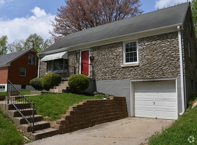 Building Photo - 181 St James Dr Rental