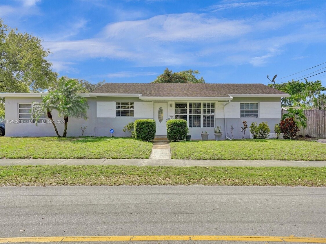 Photo - 3300 N 67th Ave (Hollywood, FL)