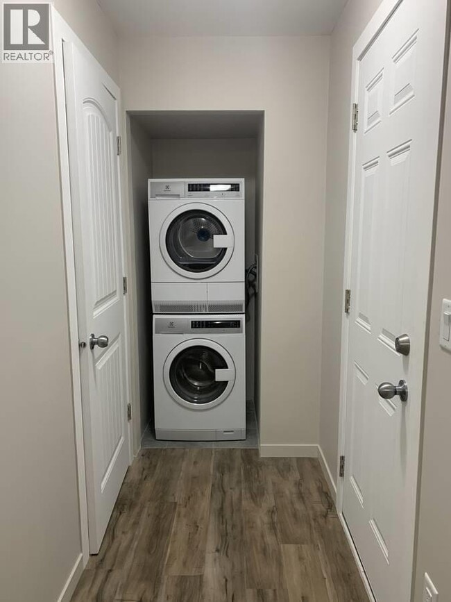 Photo - 10500 Jackson Rd