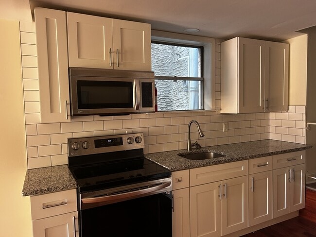 Photo - 1547 S 13th St