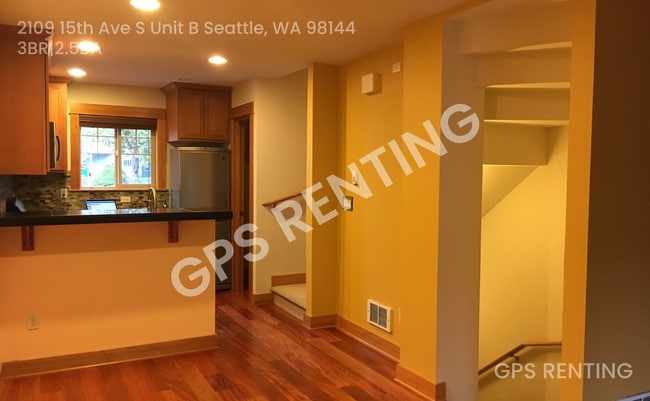 Photo - 2109 15th Ave S