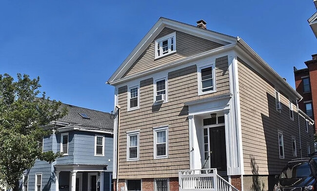 Building Photo - 69 Arnold St Unit 1st Fl.