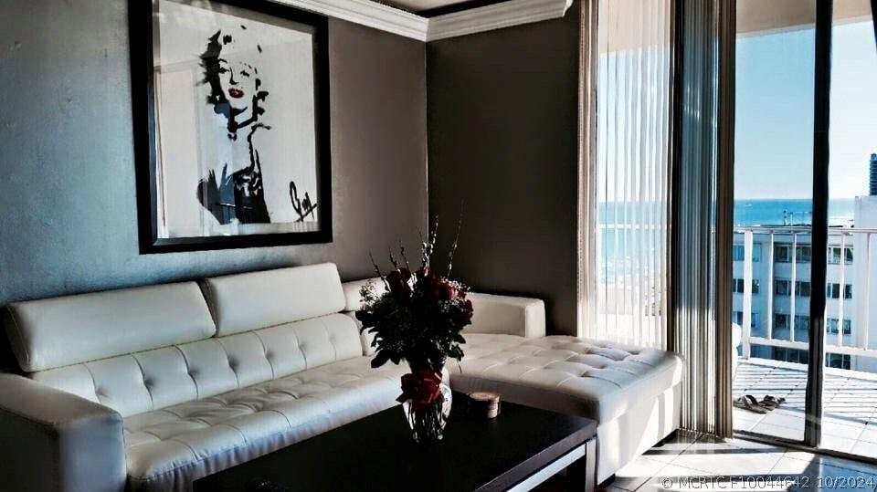 Photo - 5401 Collins Ave Unit 1510