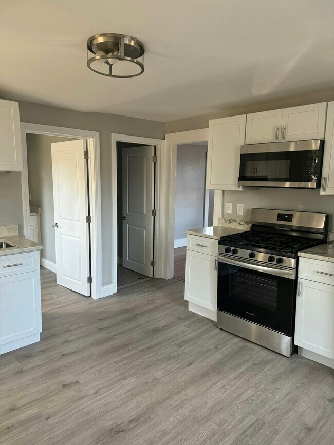 Photo - 293-295-295 Water St Unidad 1