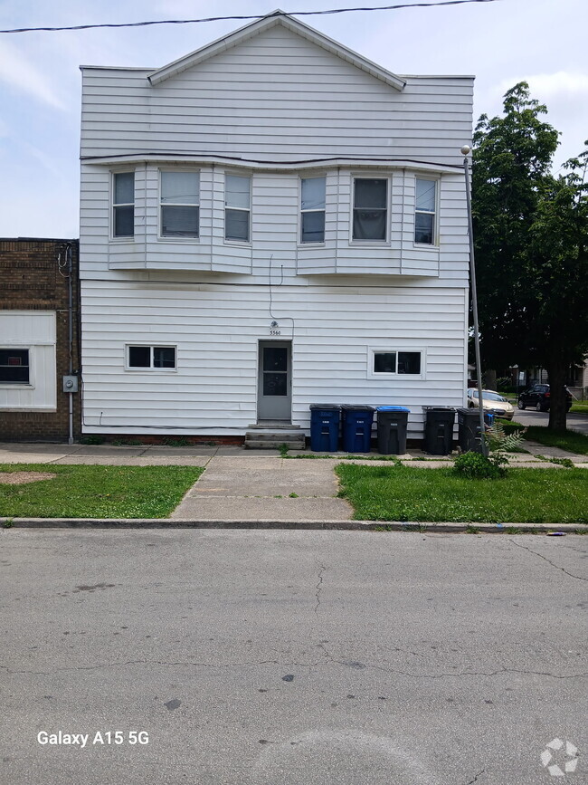 Building Photo - 3360 Maple St Unit 1 Rental