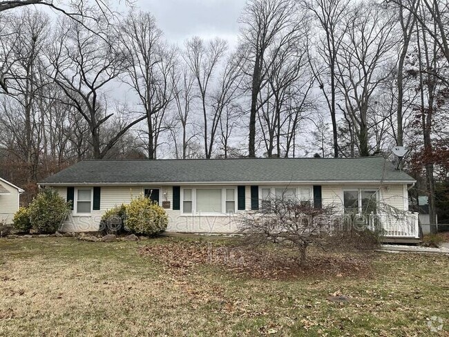 Building Photo - 5707 Scenic Ridge Rd Rental