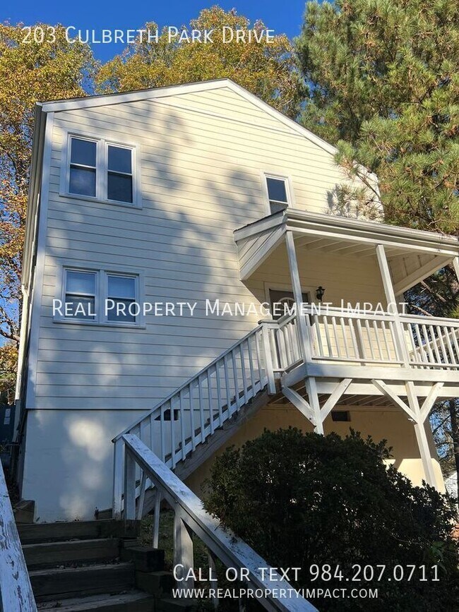 Photo - 203 Culbreth Park Dr