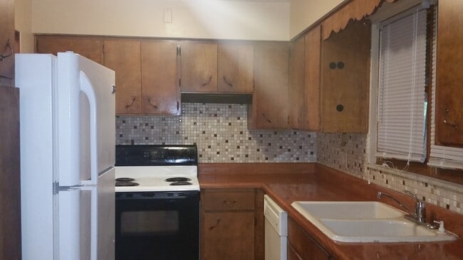 Building Photo - 3 Briargate Lane Rental