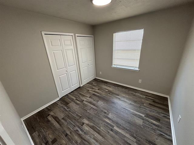 Photo - 2522 Cunningham St