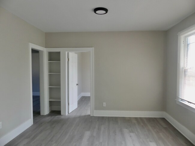 5440 Milford St Unit 1