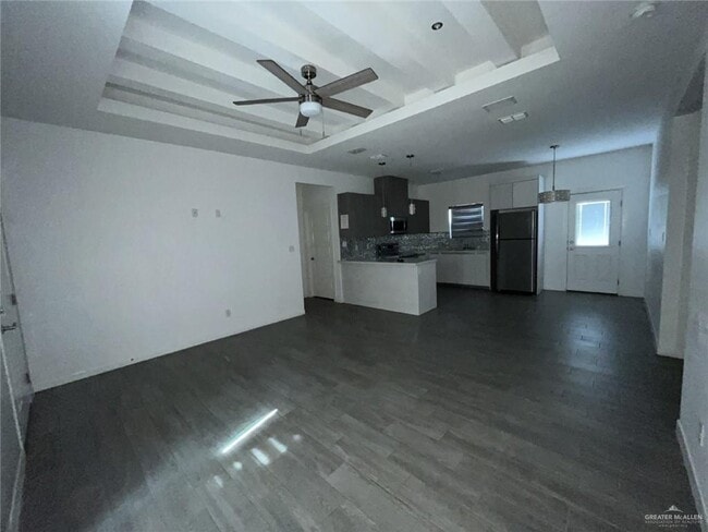 805 W Garrison Dr Unit 1