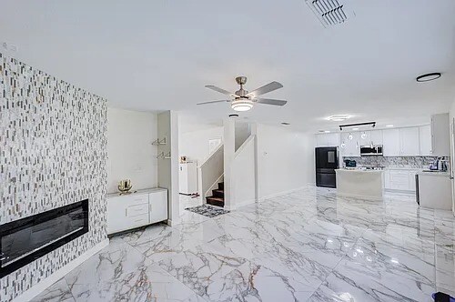 Photo - 519 Darlene Trail