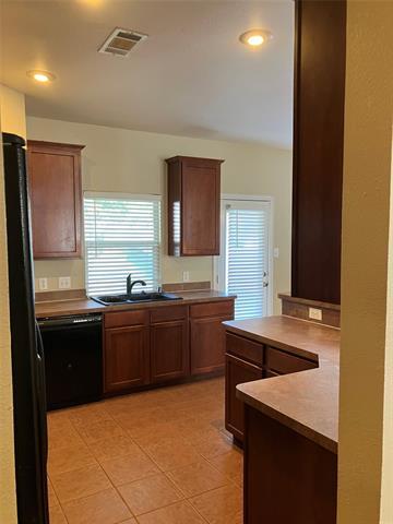 Photo - 509 Creekview Dr