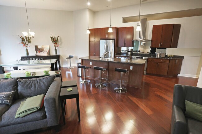 Photo - 941 Penn Ave Unidad 301