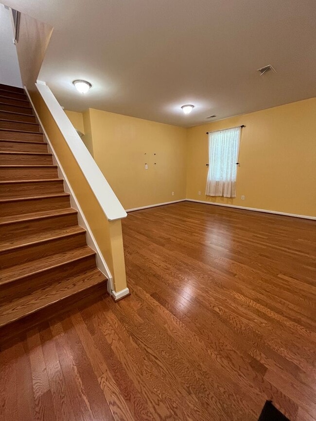 Photo - Beautiful 6 Bedroom, 3.5 Bath Home