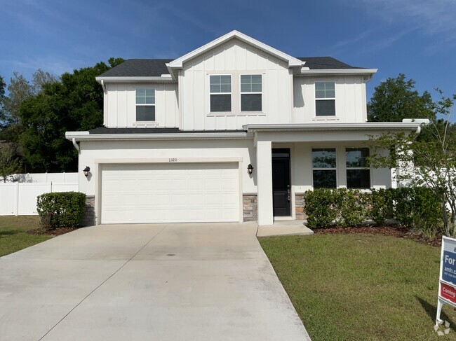 Building Photo - 1320 Mount Logan Dr Rental