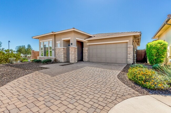 Photo - STUNNING HOME IN PEORIA