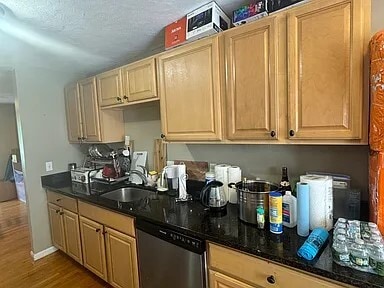 Photo - 209 Washington St