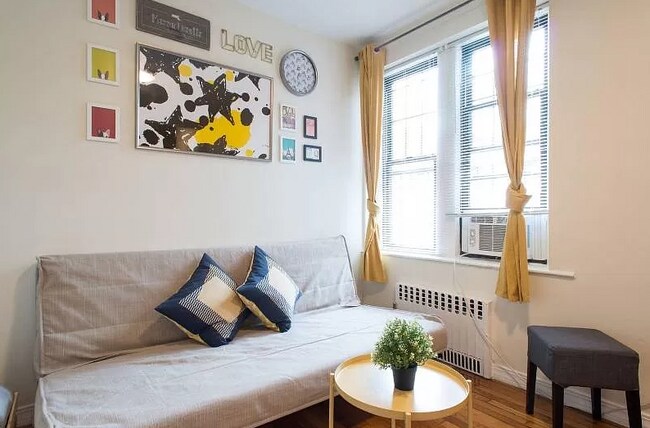 Photo - 58 Queensberry St