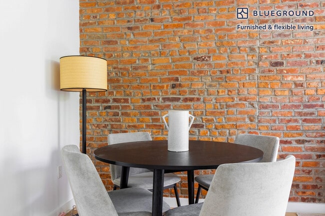 Photo - 227 S 4th St Unit FL3-ID1865