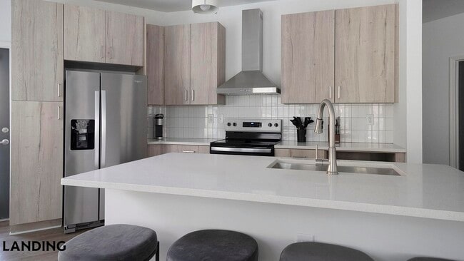 Photo - 2800 Milan Ct Unidad 3227