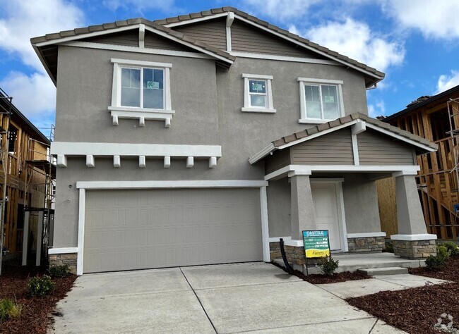Building Photo - Beautiful 4 bed 2.5 bath in Sacramento! Rental