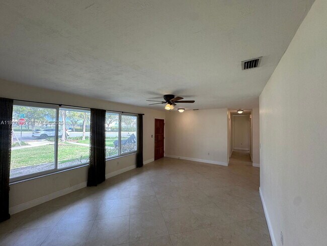 18600 SW 97th Ave