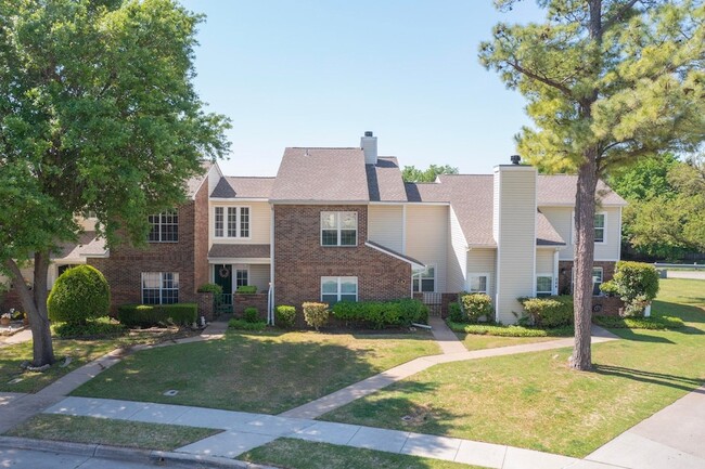 Photo - 846 Creekside Dr