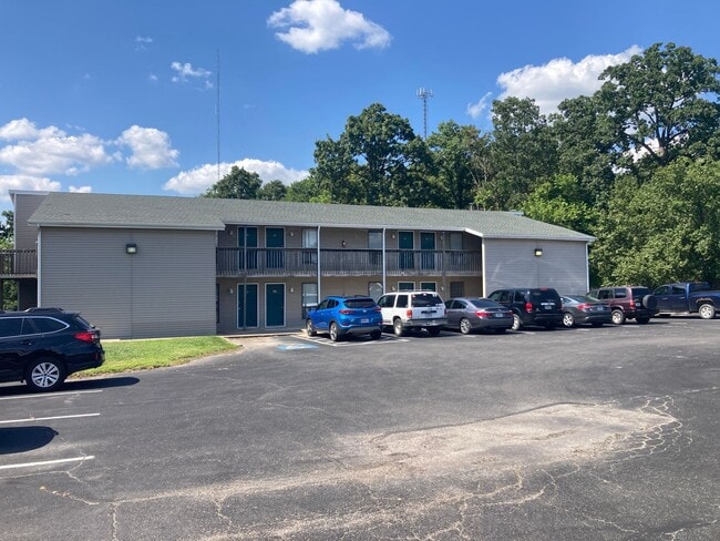 Building Photo - 854 State Rte D Unit 854 Hwy D #40