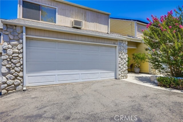 Building Photo - 23521 Ave La Caza Rental