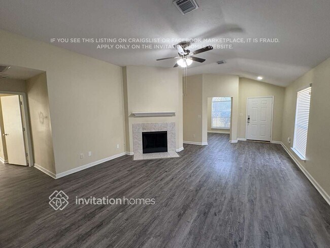 Photo - 10714 Estelle Cir