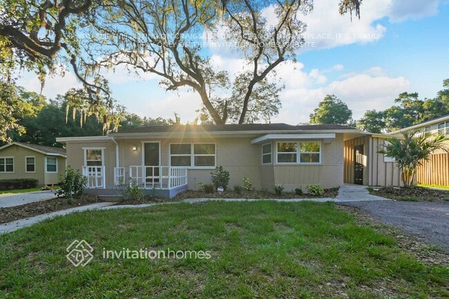 Photo - 411 Seffner Valrico Rd