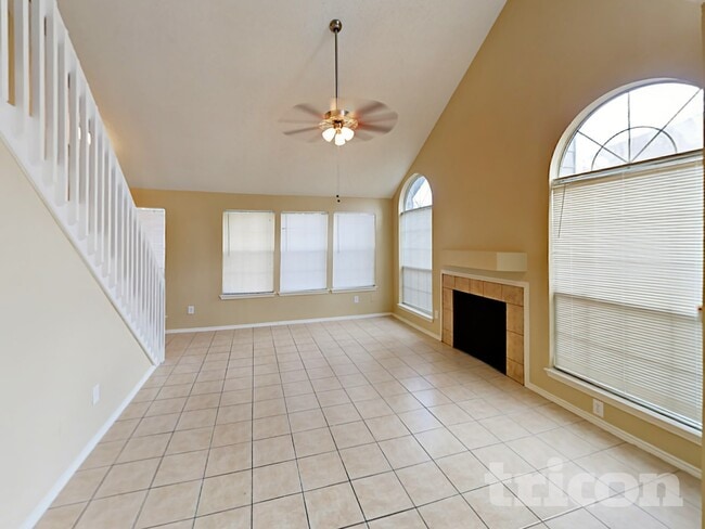 Photo - 1521 Savannah St