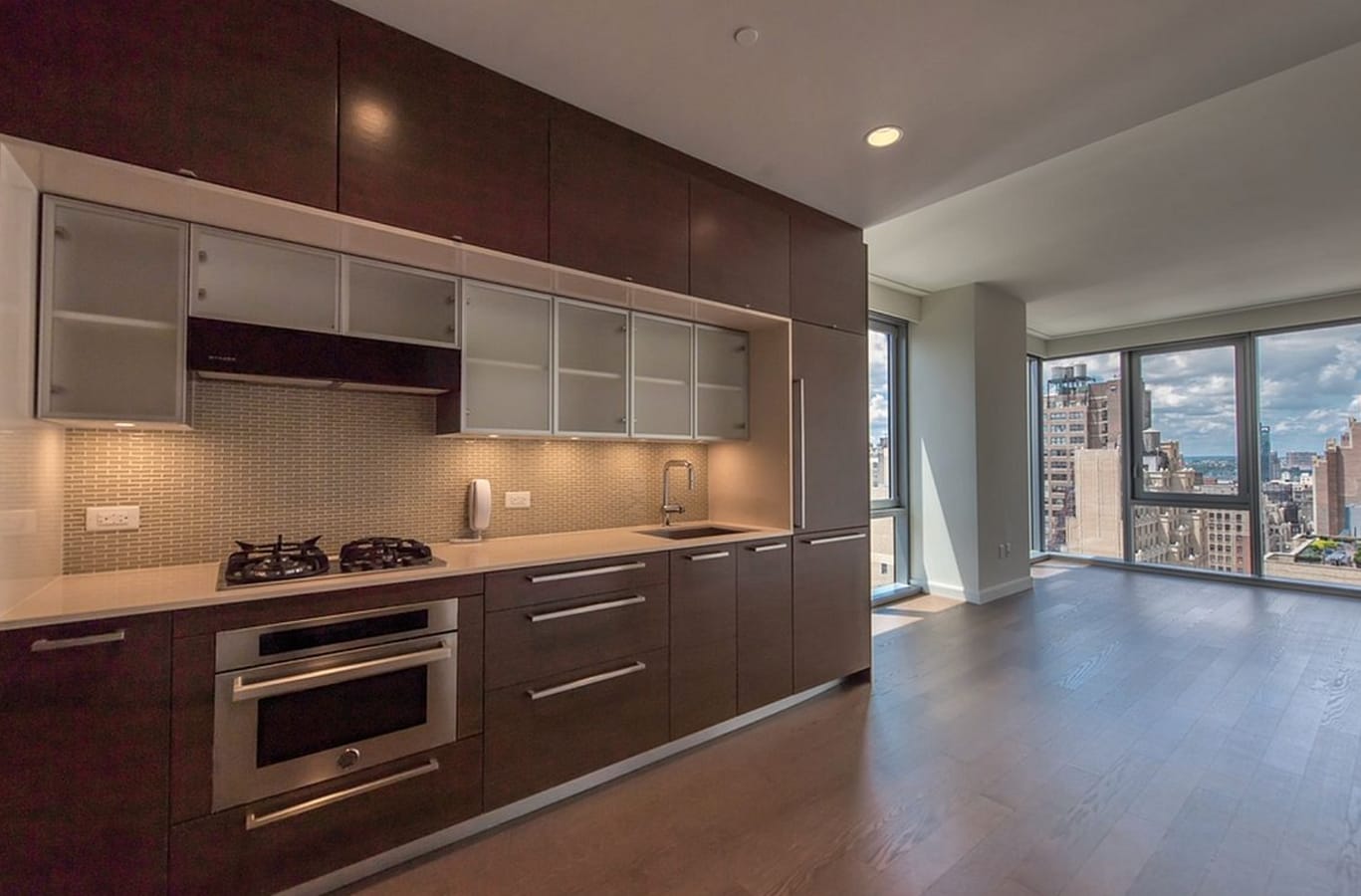 Photo - 115 W 31st St Apartments Unit 3
